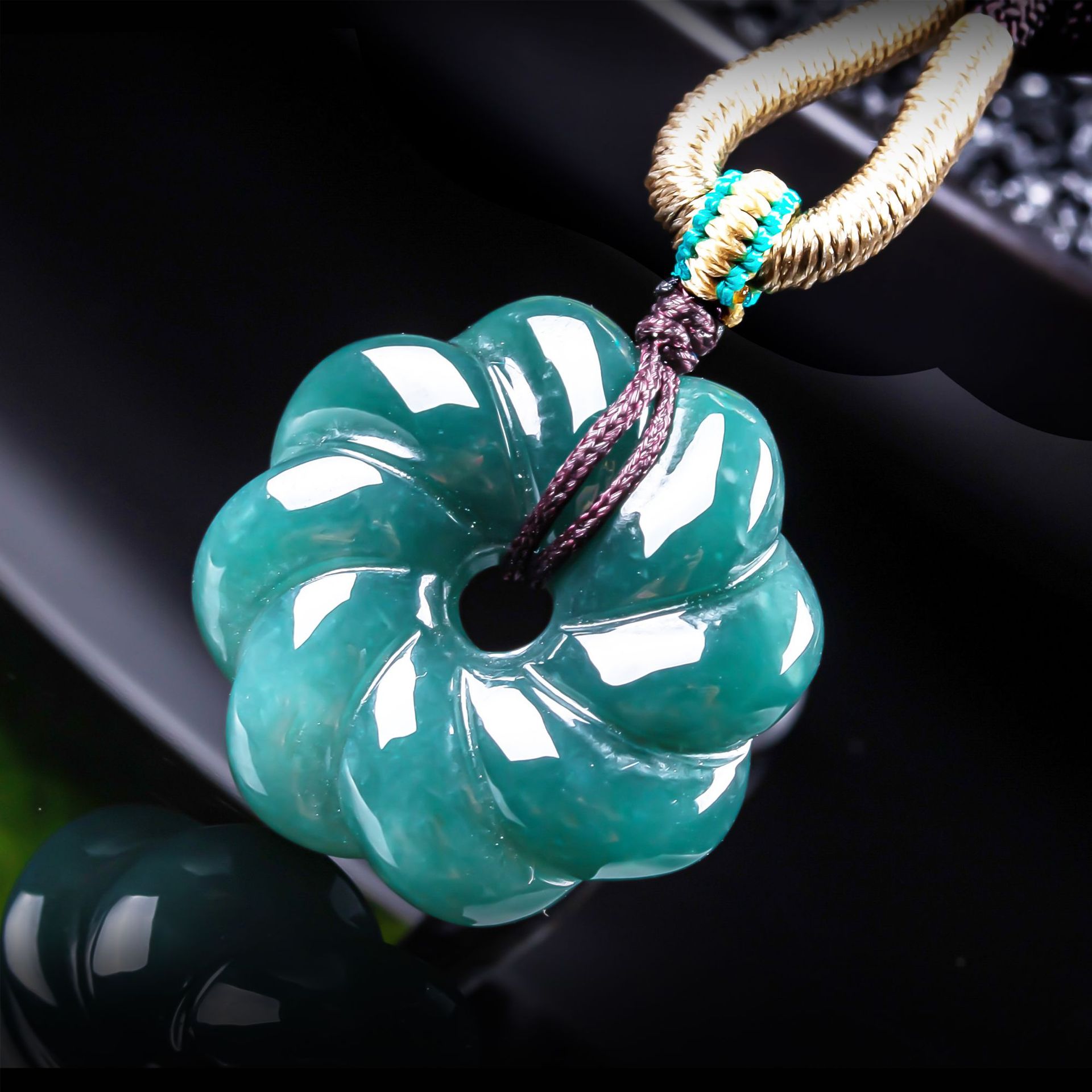 Natural Burmese Jadeite Flower - Jewelry & Watches Vitopoulos review and price