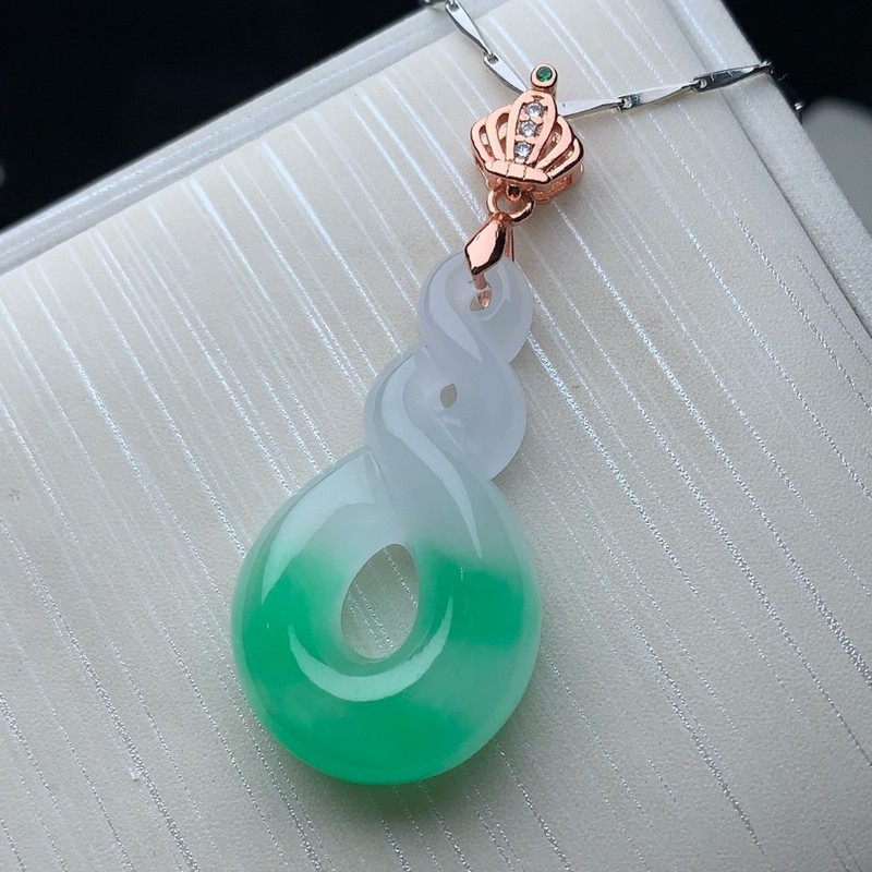 Jade Ice Type with Floating Em - Necklace Pendant review and price