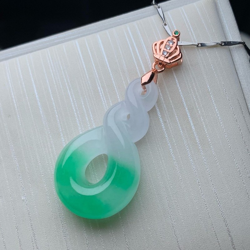 Jade Ice Type with Floating Em - Necklace Pendant review and price