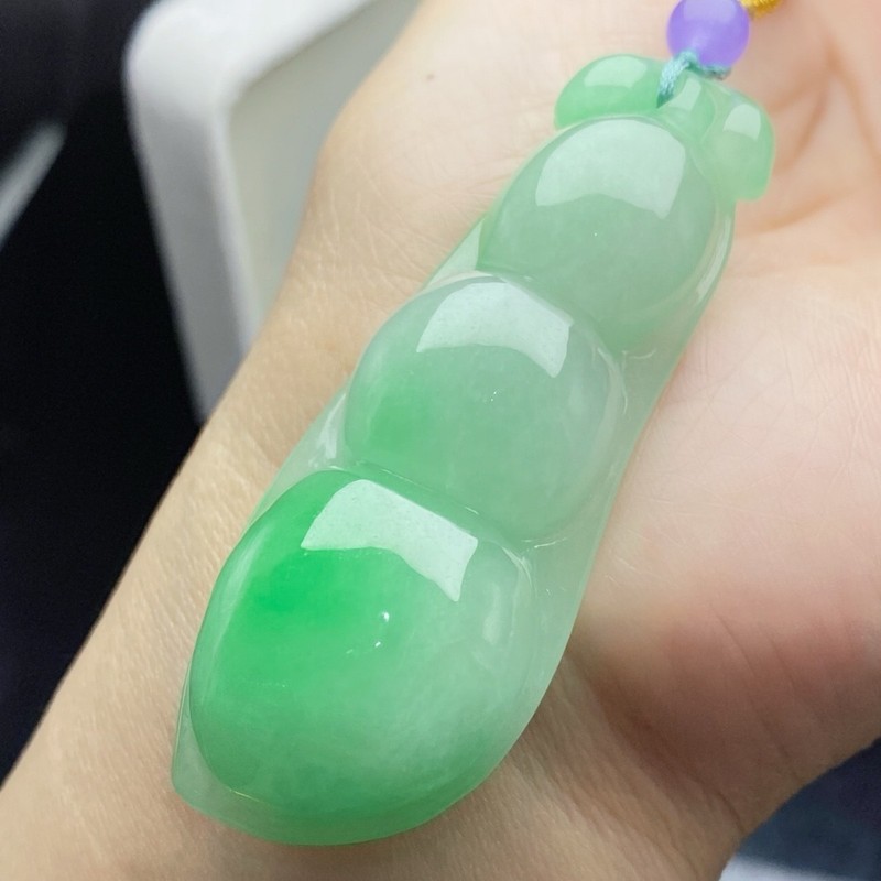 Jade High-Ice Green-Patterned  - Necklace Pendant review and price